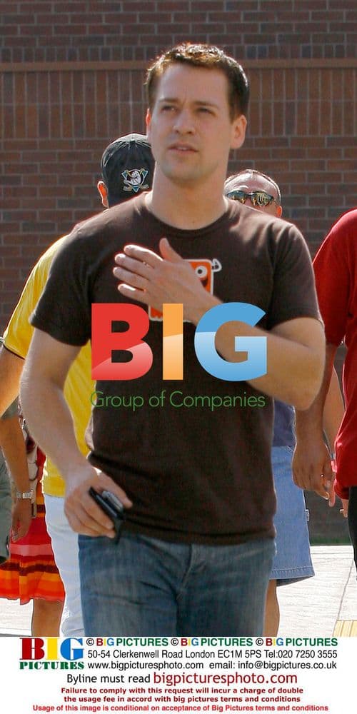 Katherine Heigl & T.R. Knight Shopping