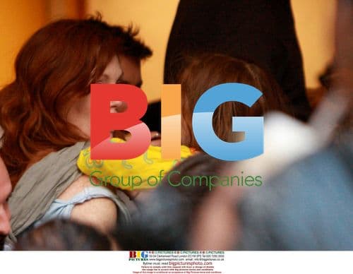 Julianne Moore and Kids at Bar Pitti