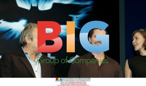 Producers, Bale, and Gyllenhaal at Dark Knight Tokyo press conference