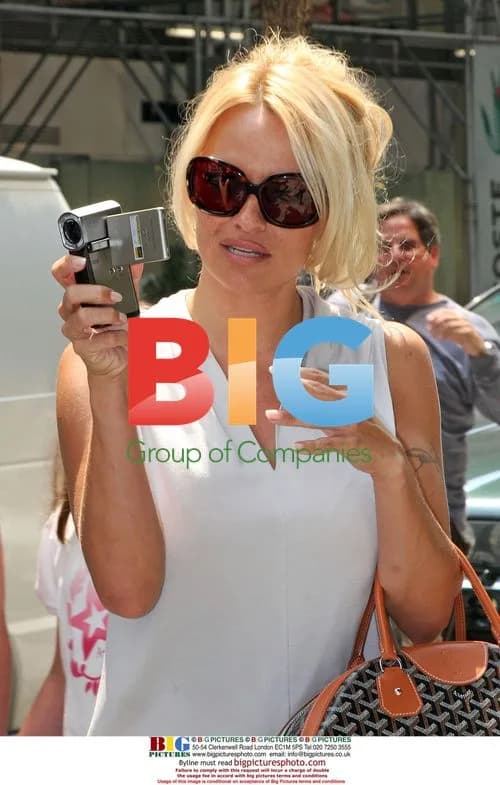 Pamela Anderson and son in Central Park