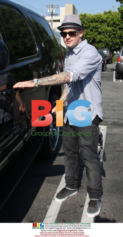 Benji Madden and Paris Hilton Leaving Fred Segal