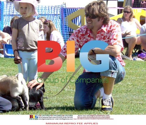 Jonathan Ross and family at Swanage Regatta Carnival