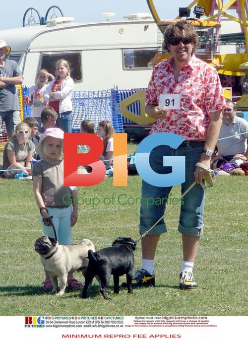 TV presenter Jonathan Ross and family at Scruffs Dog Show