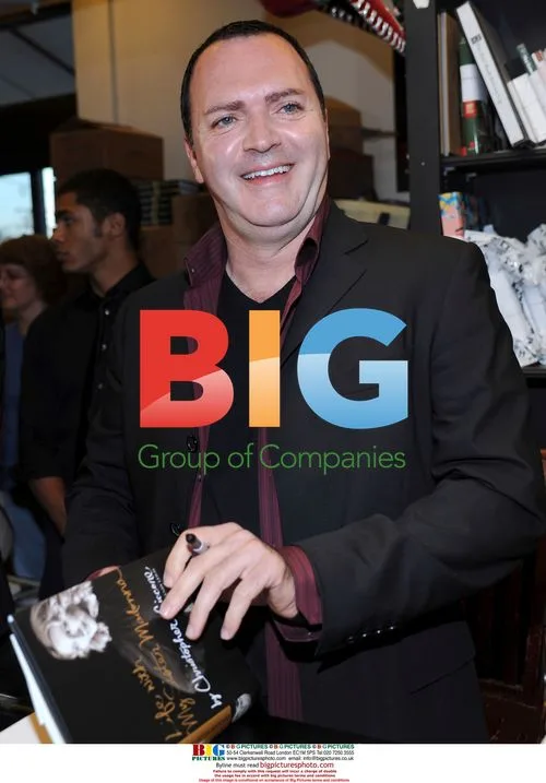 Christopher Ciccone signs copies of memoir