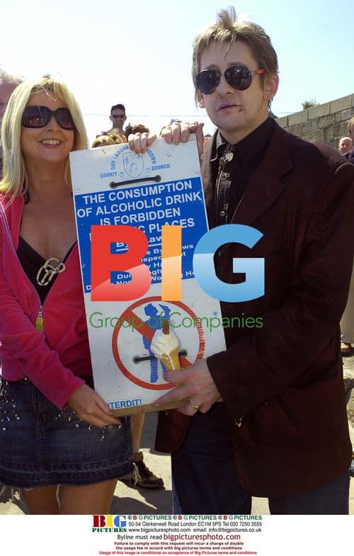 The Pogues' Shane McGowan and Victoria Clarke at Sandycove Beach