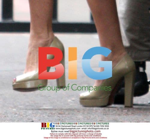 Trinny Woodall and Susanna Constantine Leave GMTV