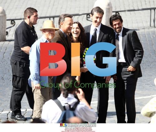 Tom Hanks on "Angels & Demons" set