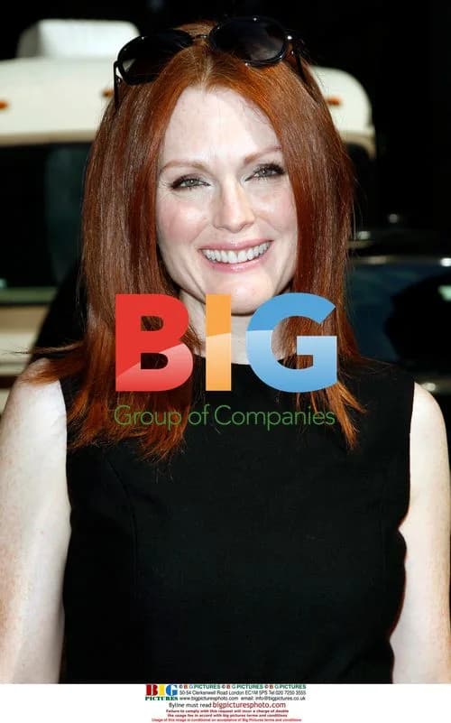 Julianne Moore at Letterman Show