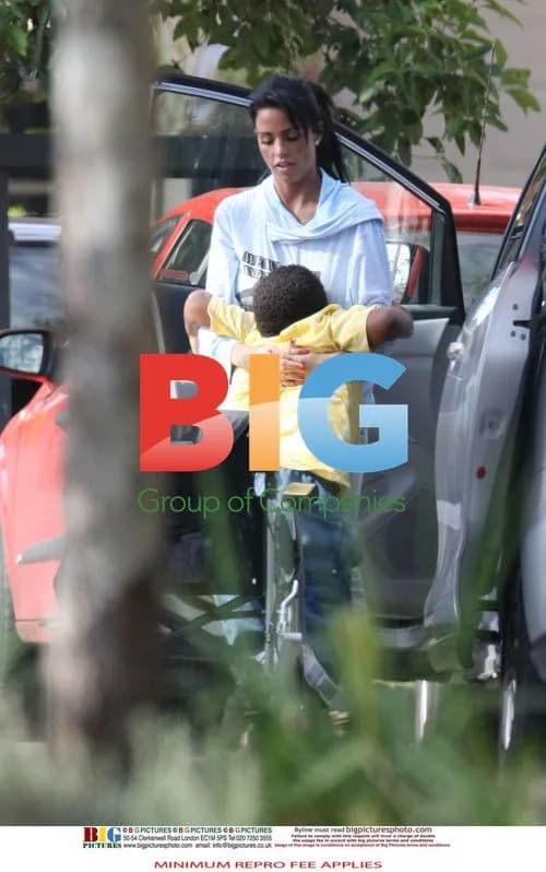 Katie Price and Peter Andre with kids in Sydney