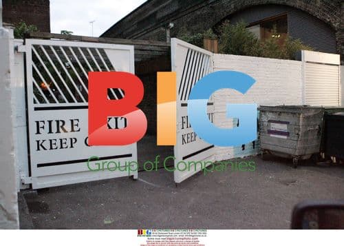 Graffiti art brings Krays to life in Hackney