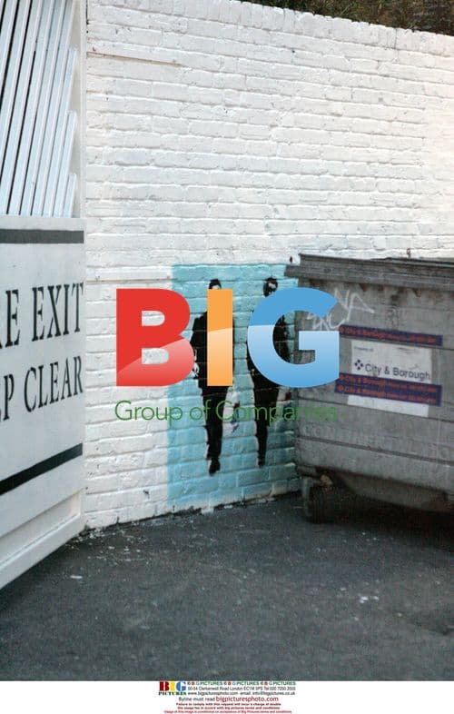 Graffiti art brings Krays to life in London