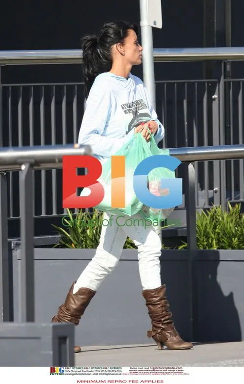 Katie Price and Peter Andre with Children in Sydney