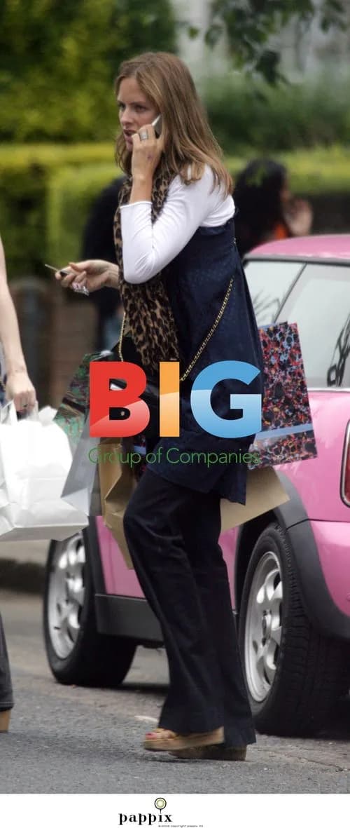Trinny Woodall Out Shopping in London
