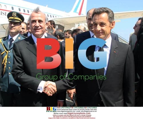 Sarkozy meets Lebanese president