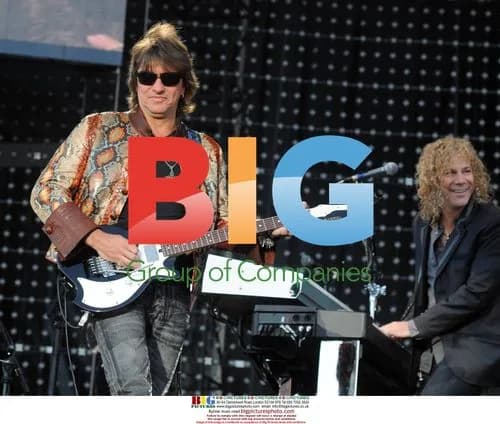 Bon Jovi & Razorlight at Punchestown, Dublin