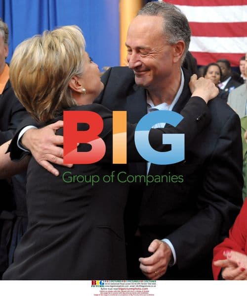 Hillary Clinton suspends presidential campaign