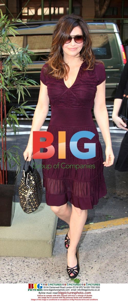 Gina Gershon arrives at 'Regis & Kelly'