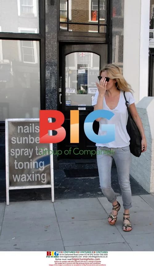 Kate Moss runs errands in London