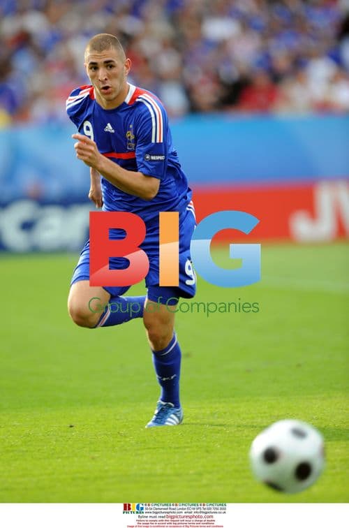 France vs Romania at Euro 2008 in Zurich