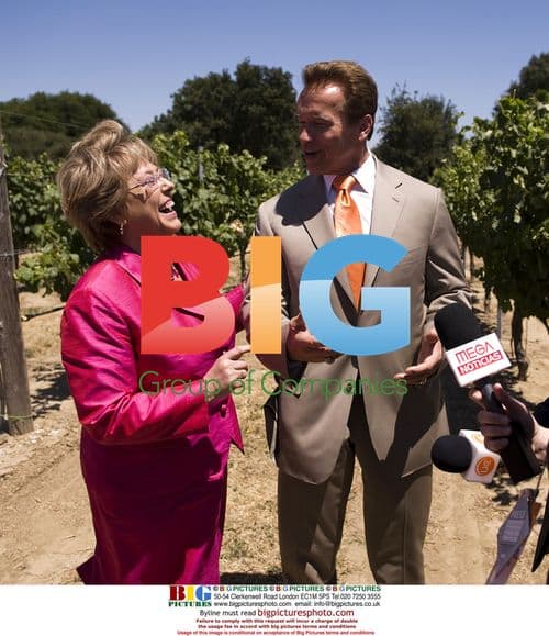 Schwarzenegger and Bachelet at UC Davis