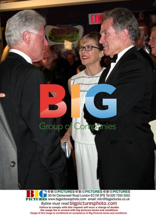Annette Bening, Warren Beatty & President Bill Clinton at AFI Award