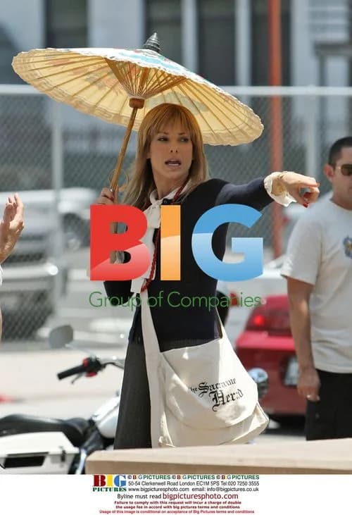 Sandra Bullock on Set of "All About Steve"