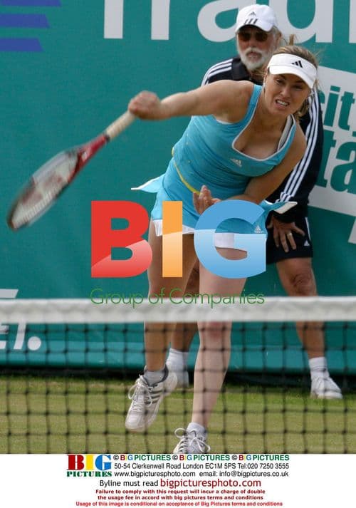 Martina Hingis banned for cocaine plays exhibition