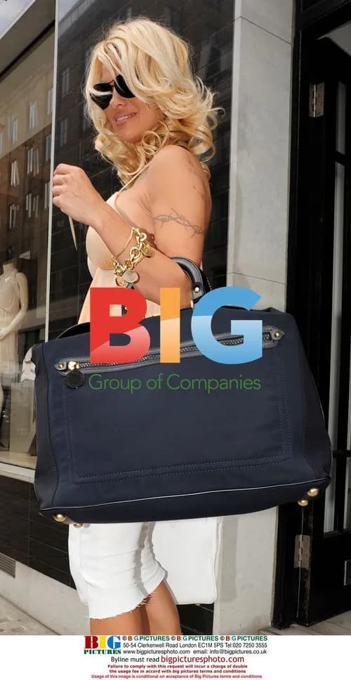 Pamela Anderson goes shopping in London