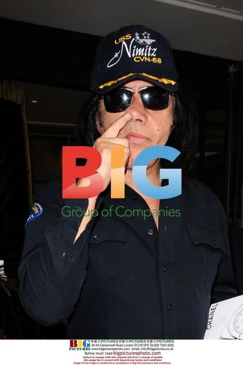 Kiss band members depart London hotel