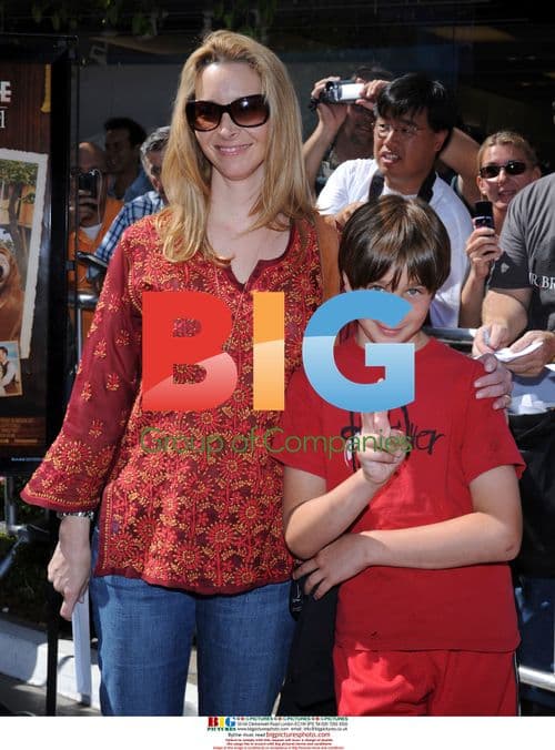 Lisa Kudrow at Kit Kittredge premiere