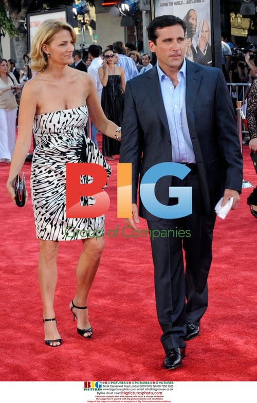 Steve Carell and wife at "Get Smart" premiere