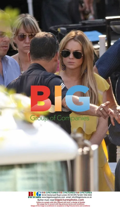 Lindsay Lohan on 'Labor Pains' set