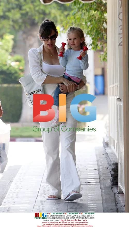 Jennifer Garner and daughter Violet in LA