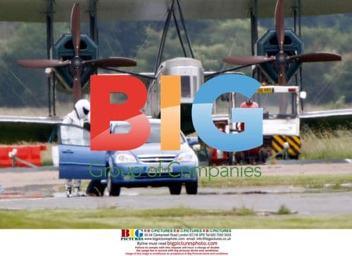 Justin Lee Thomas and Alan Carr on Top Gear track