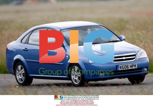 Justin Lee Thomas and Alan Carr on Top Gear Track