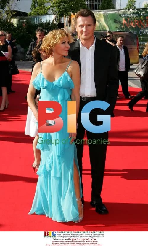 Liam Neeson and Natasha Richardson at Narnia Premiere