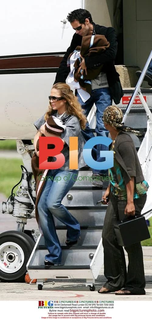 Jennifer Lopez and family arrive in Belgium