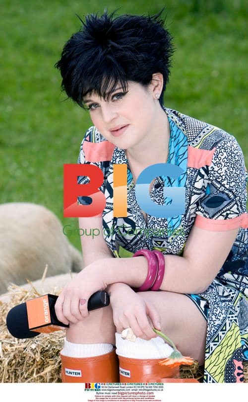 Kelly Osbourne Promotes Glastonbury Video Diaries