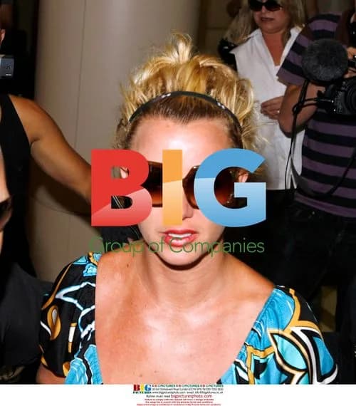 Britney Spears and father return to LA