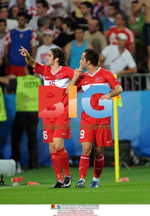 Semih Senturk celebrates late equaliser at Euro 2008