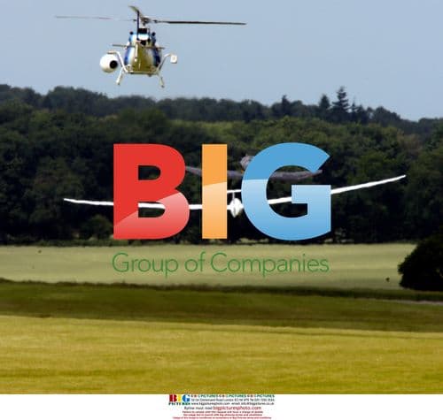 Richard Hammond films Morrisons advert in glider