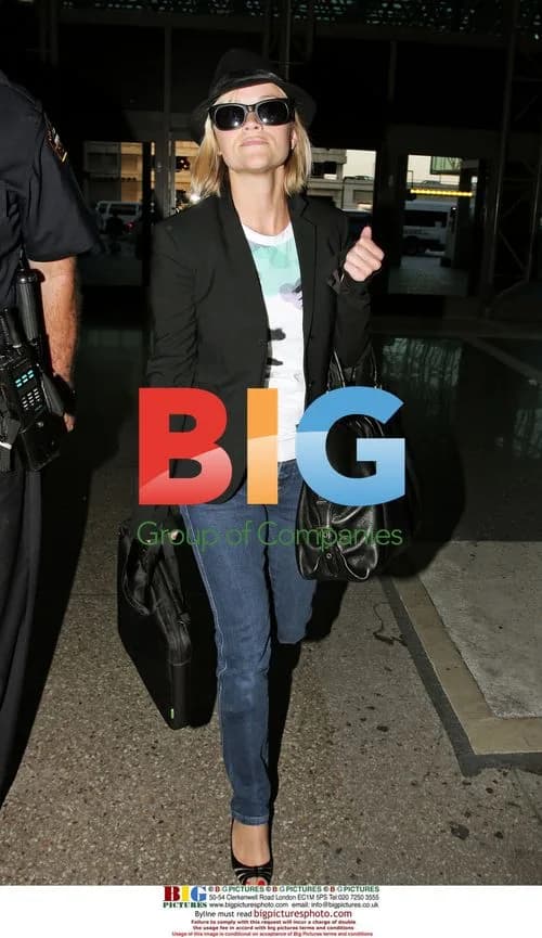 Reese Witherspoon at LAX