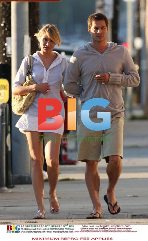 Cameron Diaz and Paul Sculfor Kiss After Dinner