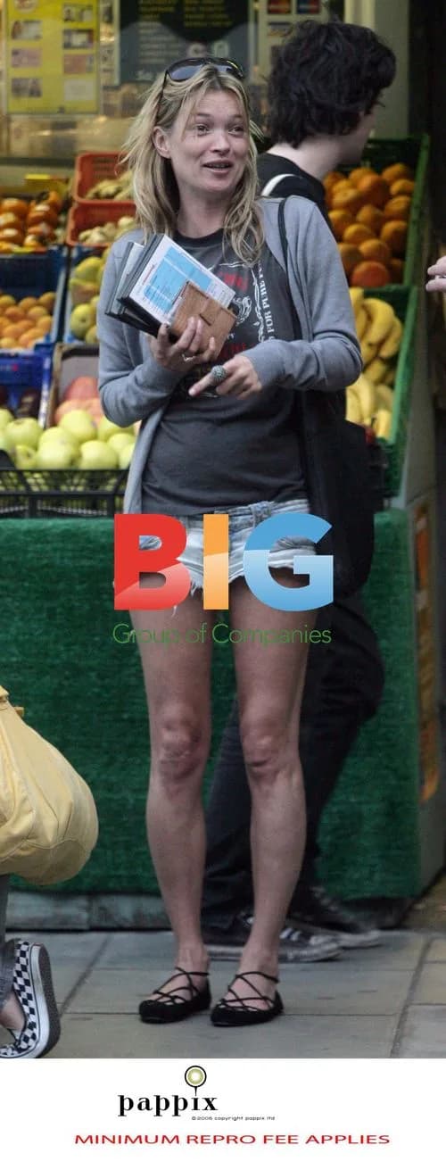 Kate Moss and Jamie Hince out shopping in London