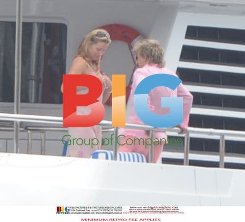 Rod Stewart and Penny Lancaster in Capri
