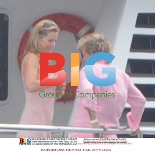 Rod Stewart and Penny Lancaster in Capri