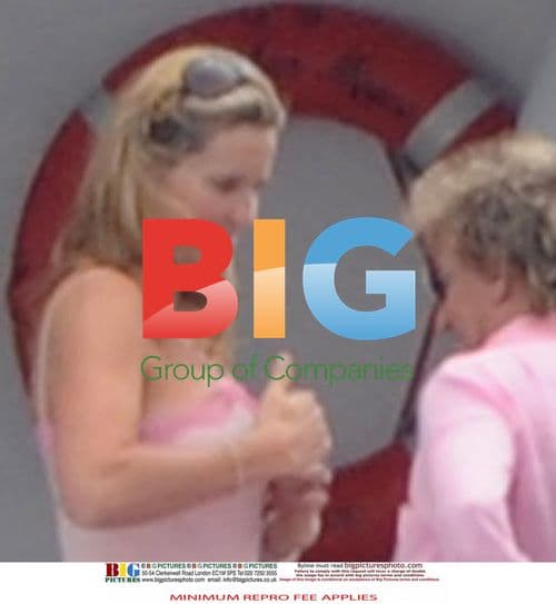 Rod Stewart and Penny Lancaster in Capri