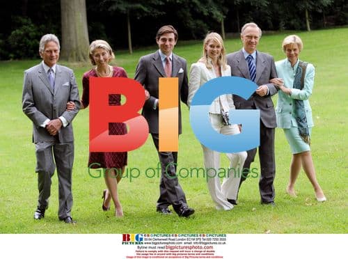 Belgian aristocrats' engagement photo