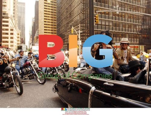 Motley Crue Promotes New Album