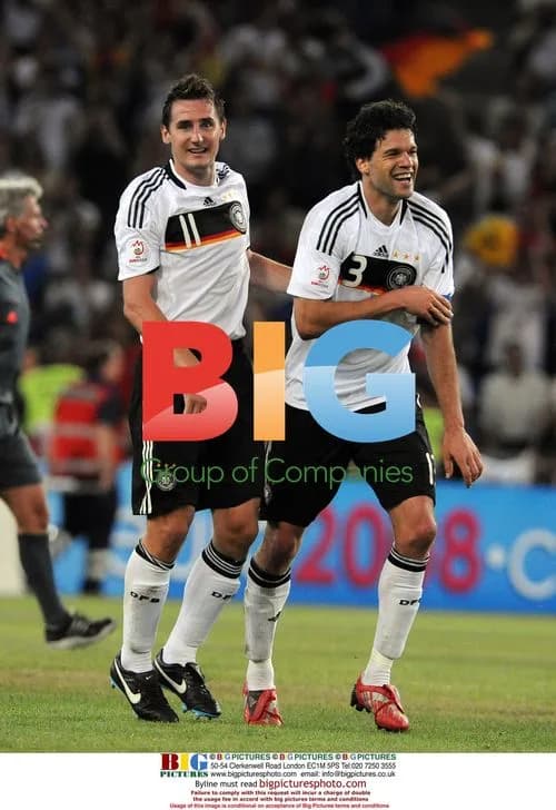 Germany soccer stars celebrate EURO 2008 win